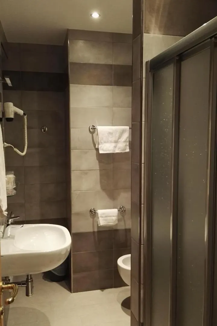 B&B Meuble Villa Tina Tovo di Sant'Agata Bed & Breakfast